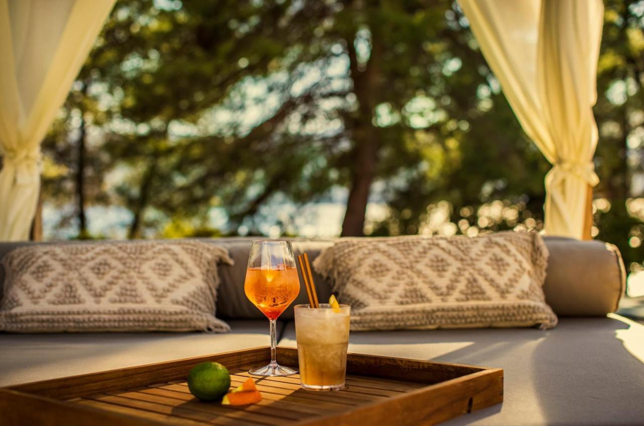 Places Hvar Hotel By Valamar Стари Град Екстериор снимка