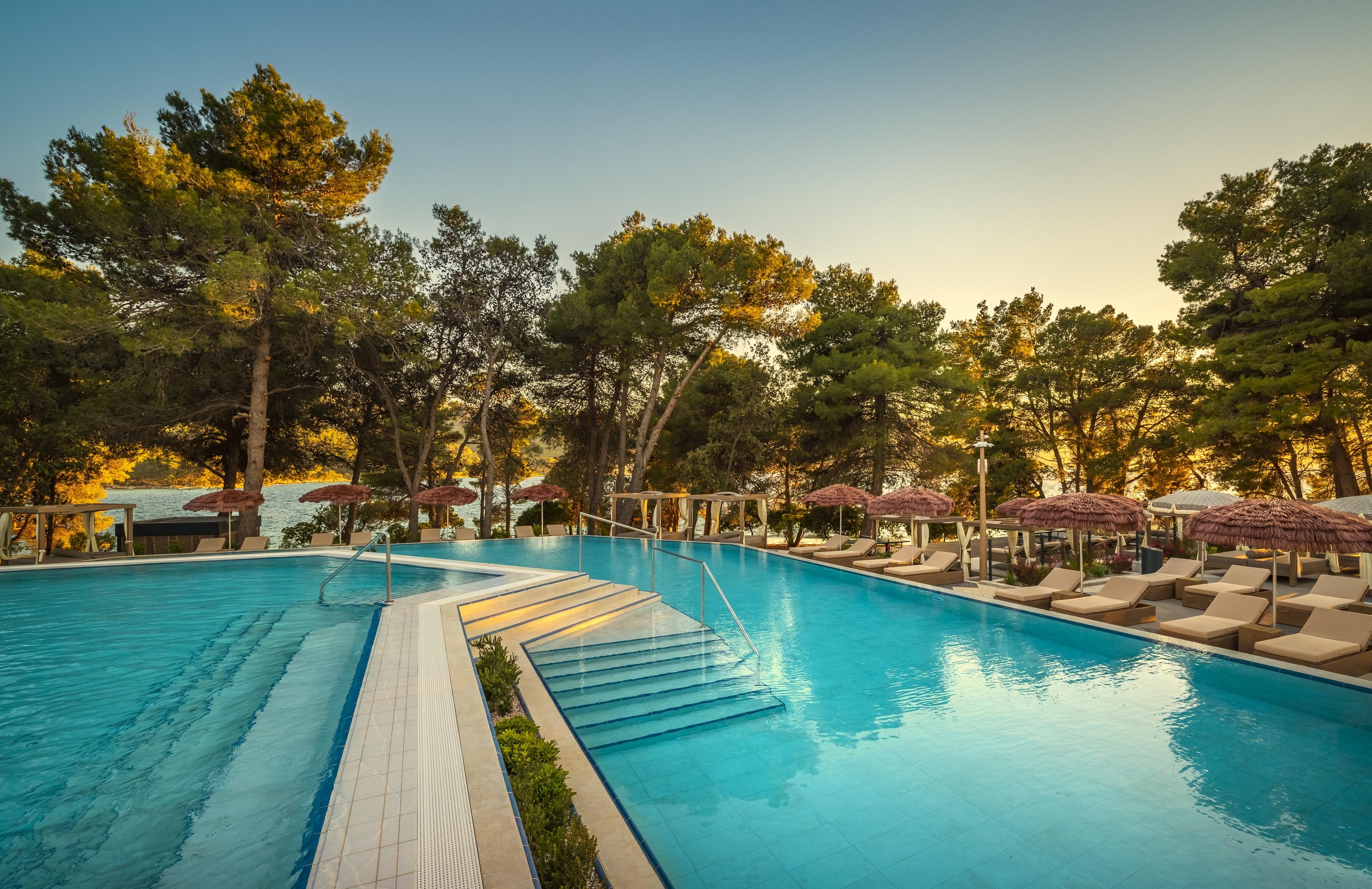 Places Hvar Hotel By Valamar Стари Град Екстериор снимка