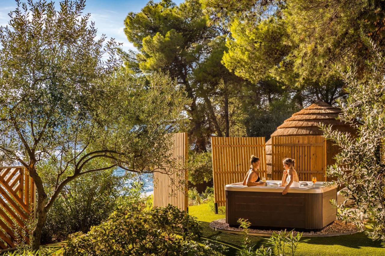 Places Hvar Hotel By Valamar Стари Град Екстериор снимка
